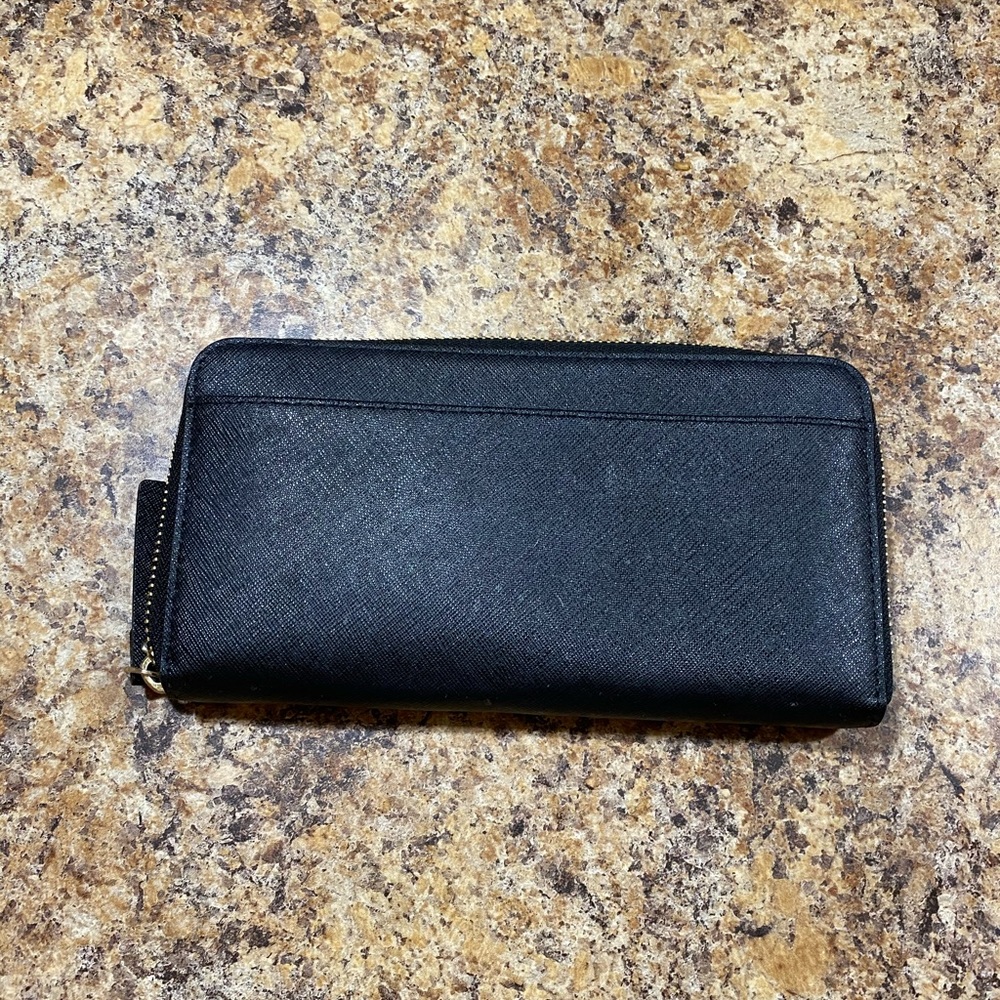 Kate Spade Wallet - Picture 2 of 6